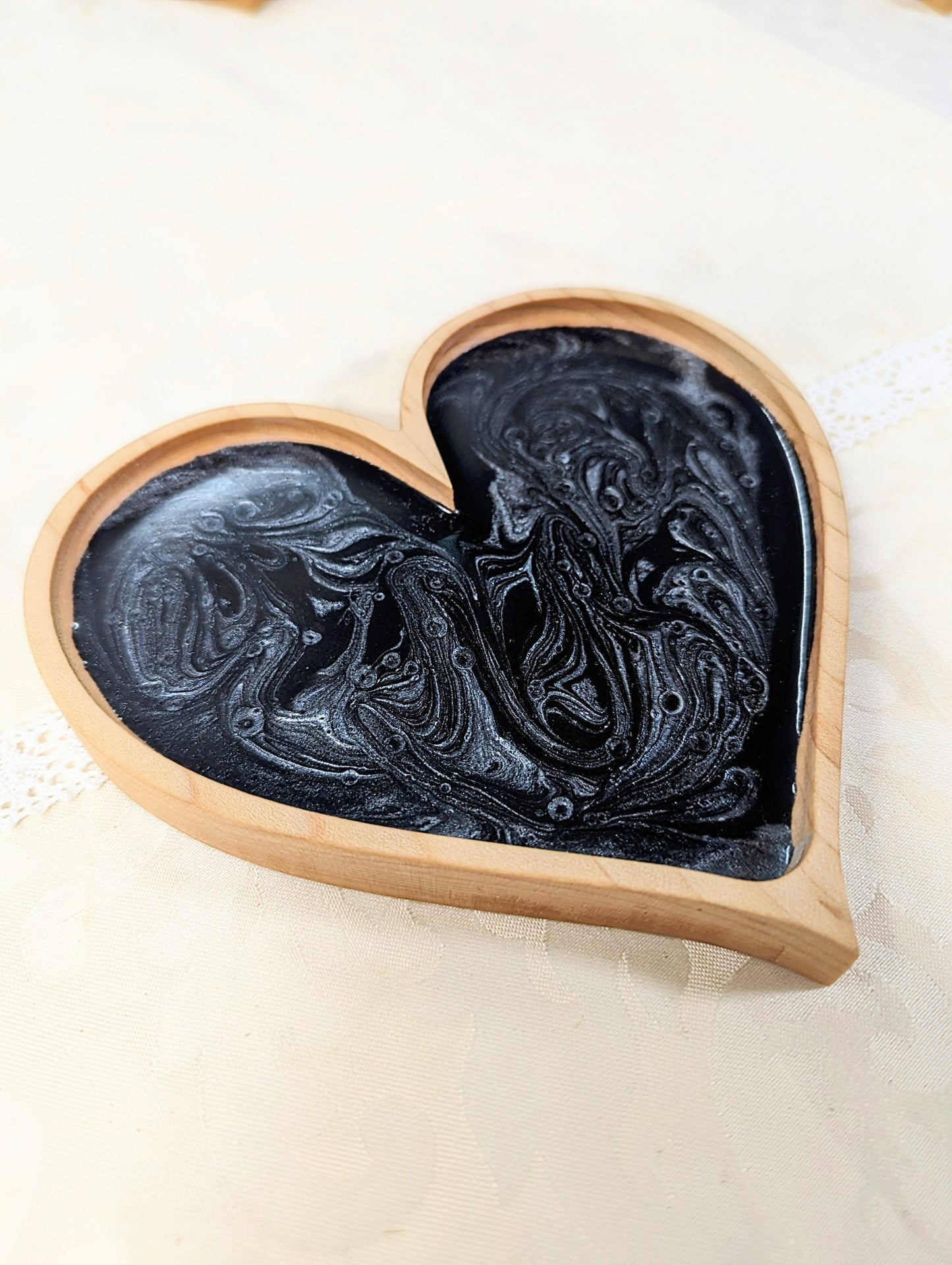 Heart Tray - Premium Epoxy
